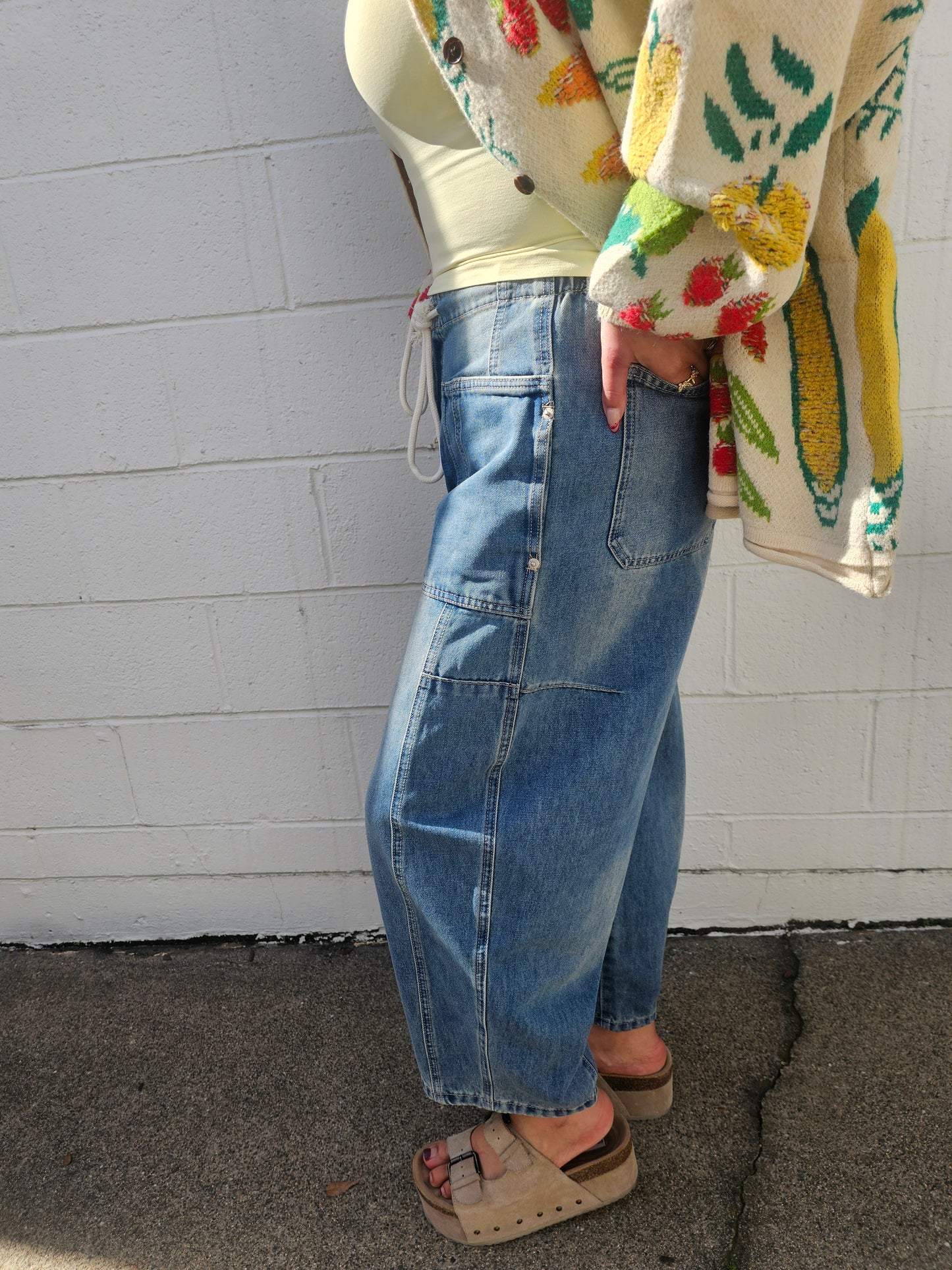 TayTay Barrel Jeans