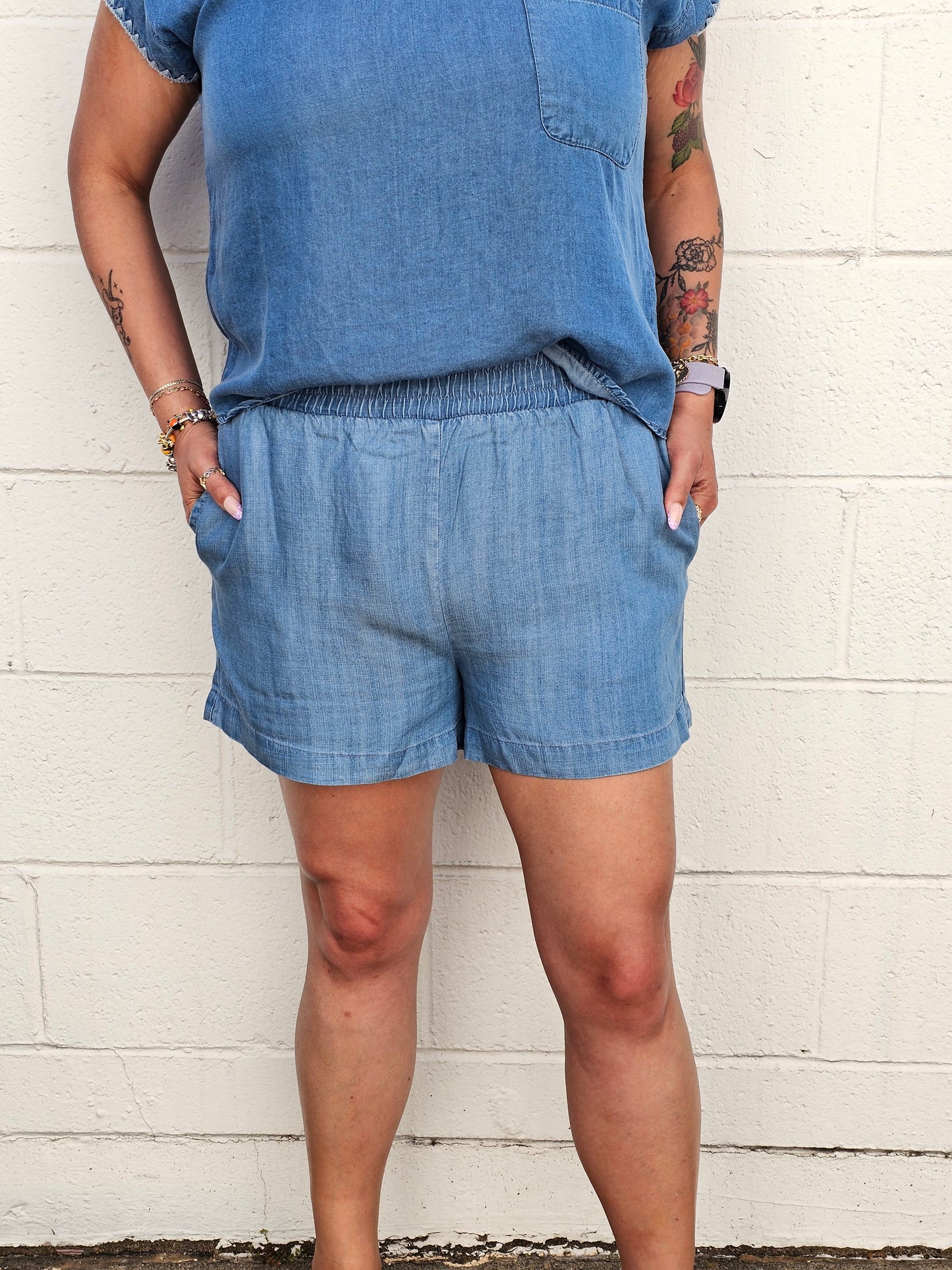 Nia Shorts