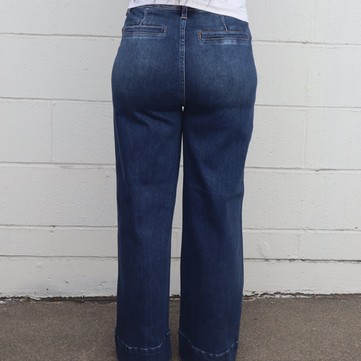 The Sunday Jean