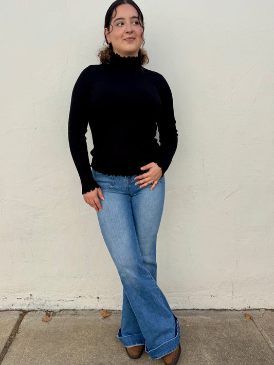 Marcey Turtle Neck- Black