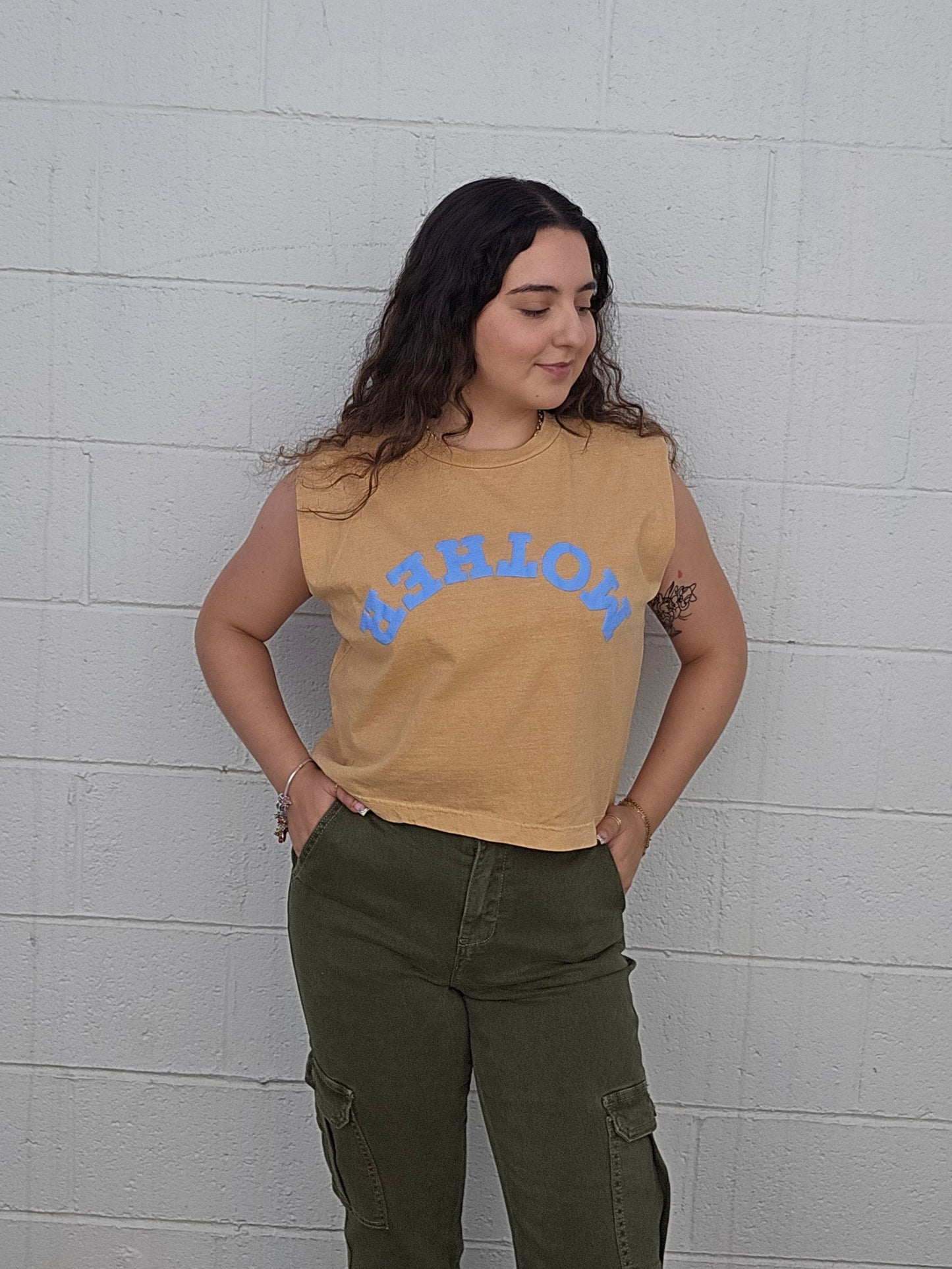 Muscle Mommy Tee