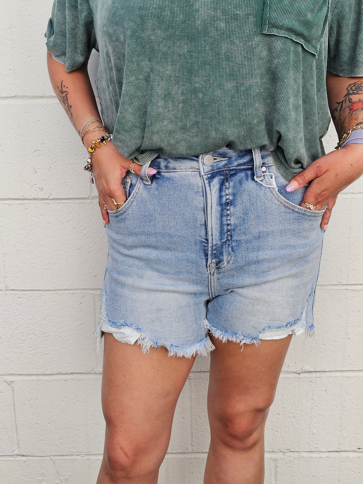 Luz Shorts
