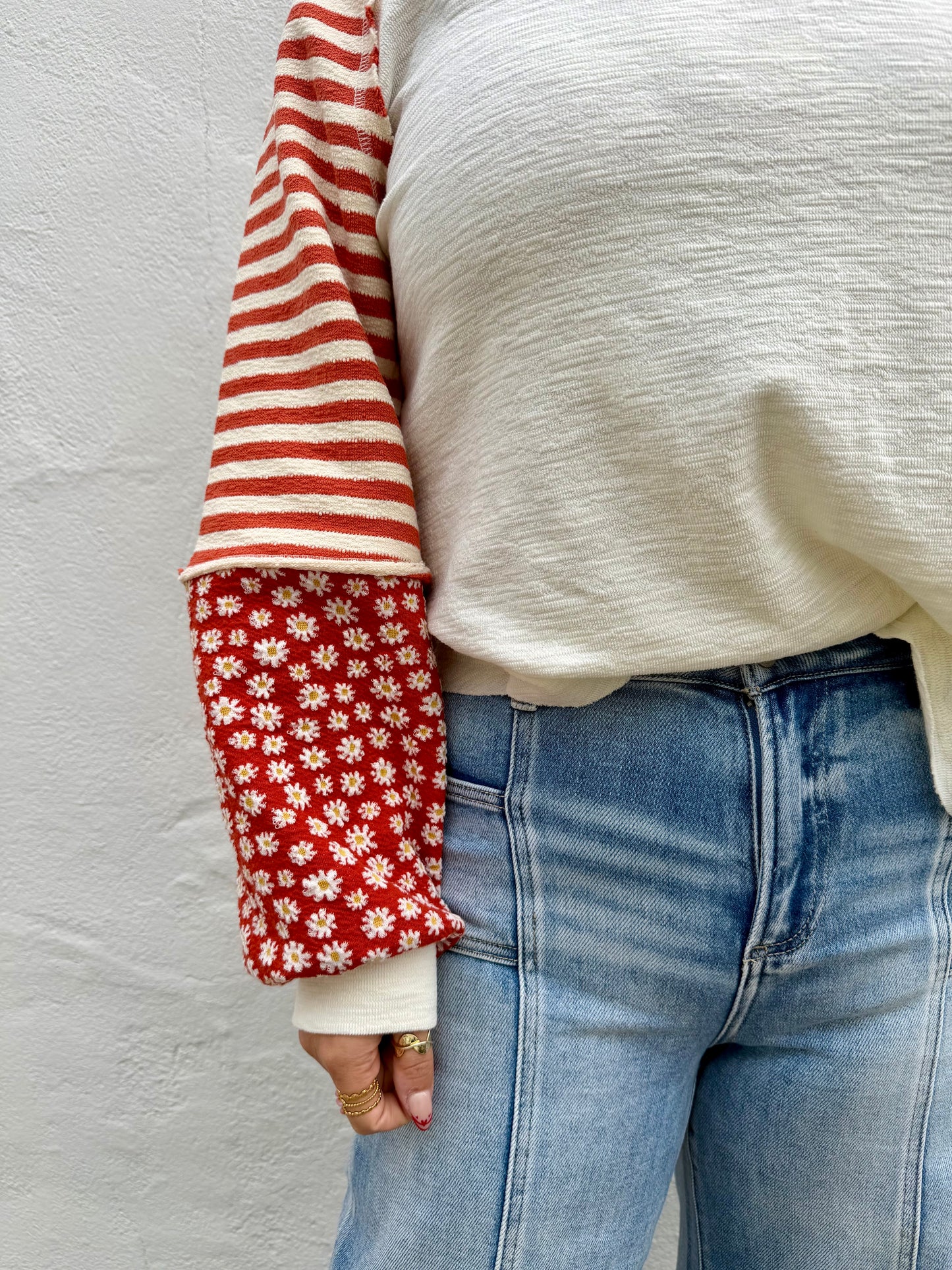 Midnight Bloom Pullover- Red