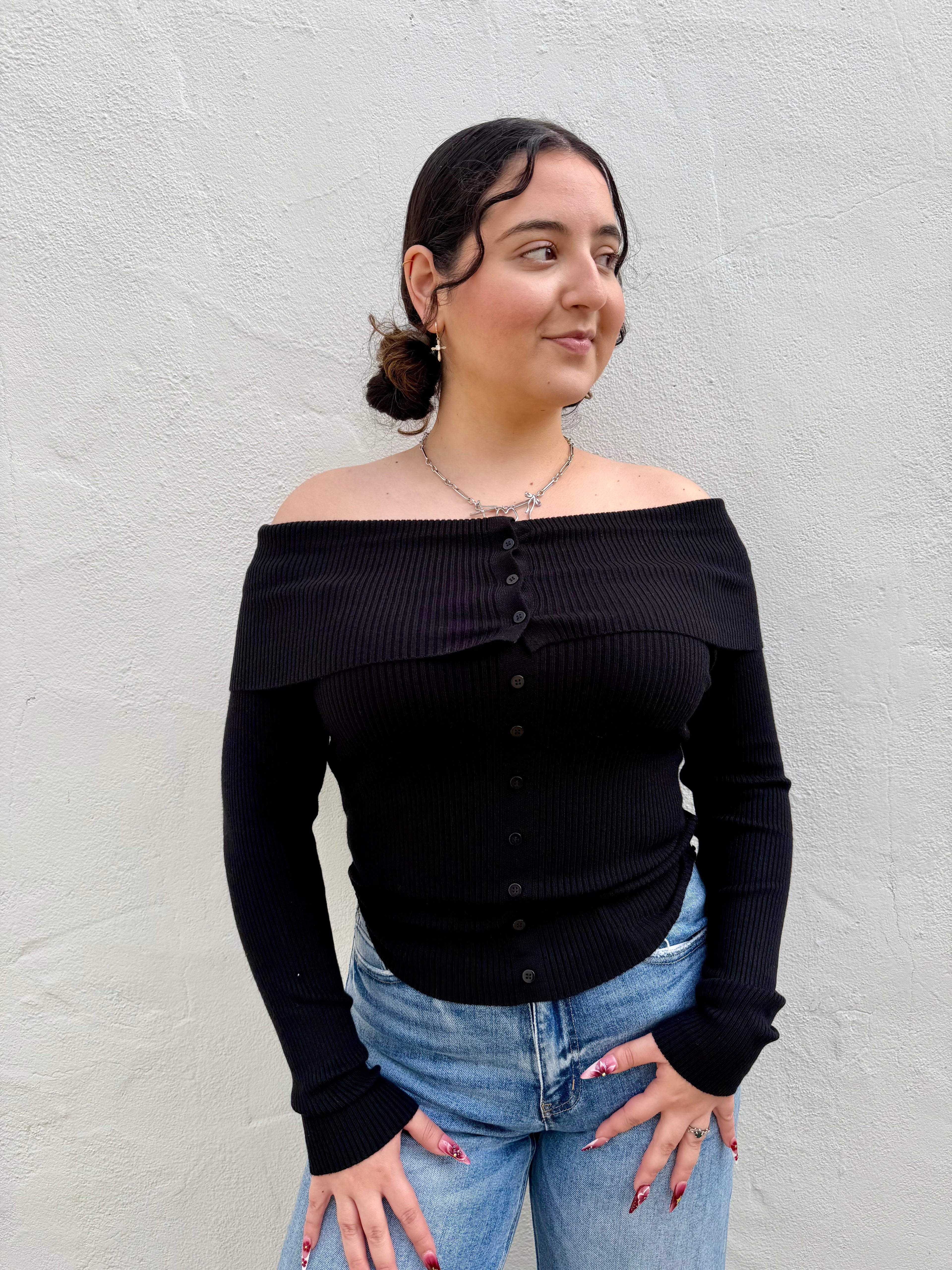 Regina Top-Black